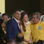 PL lança candidatura de Flávio a presidente da República