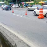 Trecho da BR-324 é interditado nesta segunda após pista voltar a afundar