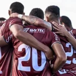 Fluminense de Feira e Feira FC empatam na semifinal e decisão fica para o jogo de volta