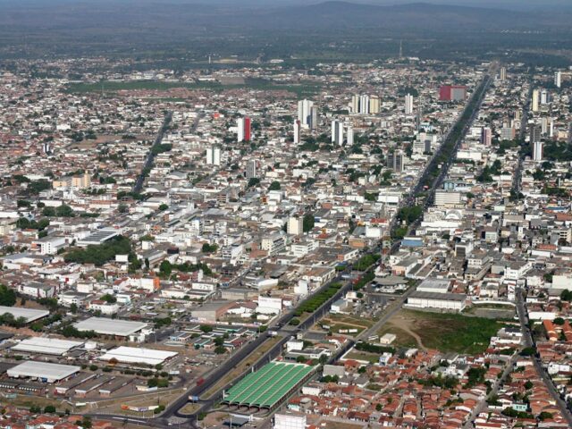 Feira de Santana é 3ª melhor cidade do Nordeste em qualidade de vida entre os grandes municípios, aponta Austing Rating/Veja