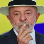 Economia brasileira acende alerta para possível nova crise, aponta análise de economista