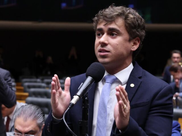 PF diz que não há crime em conversa de Nikolas e Vorcaro