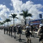 Desfile de 7 de Setembro reúne multidão na Avenida Presidente Dutra, em Feira de Santana