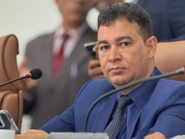 Marcos Lima é reeleito presidente da Câmara de Feira de Santana para o biênio 2027-2028