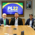 ACM Neto fecha apoio a Flávio Bolsonaro e fará campanha na Bahia