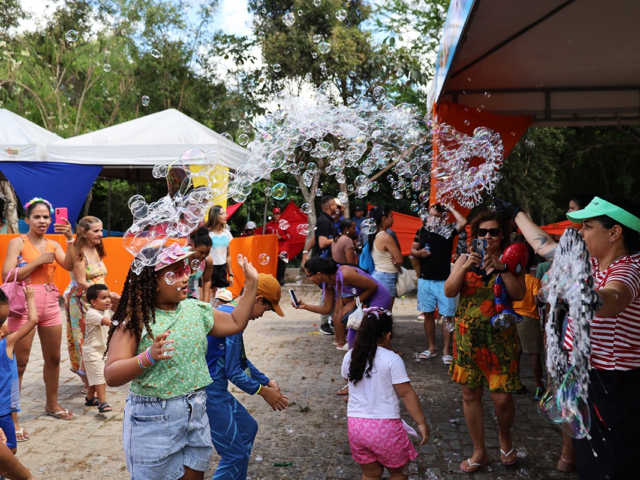 Brincafeira reúne famílias em dois dias de diversão e celebra o Dia das Crianças em Feira de Santana